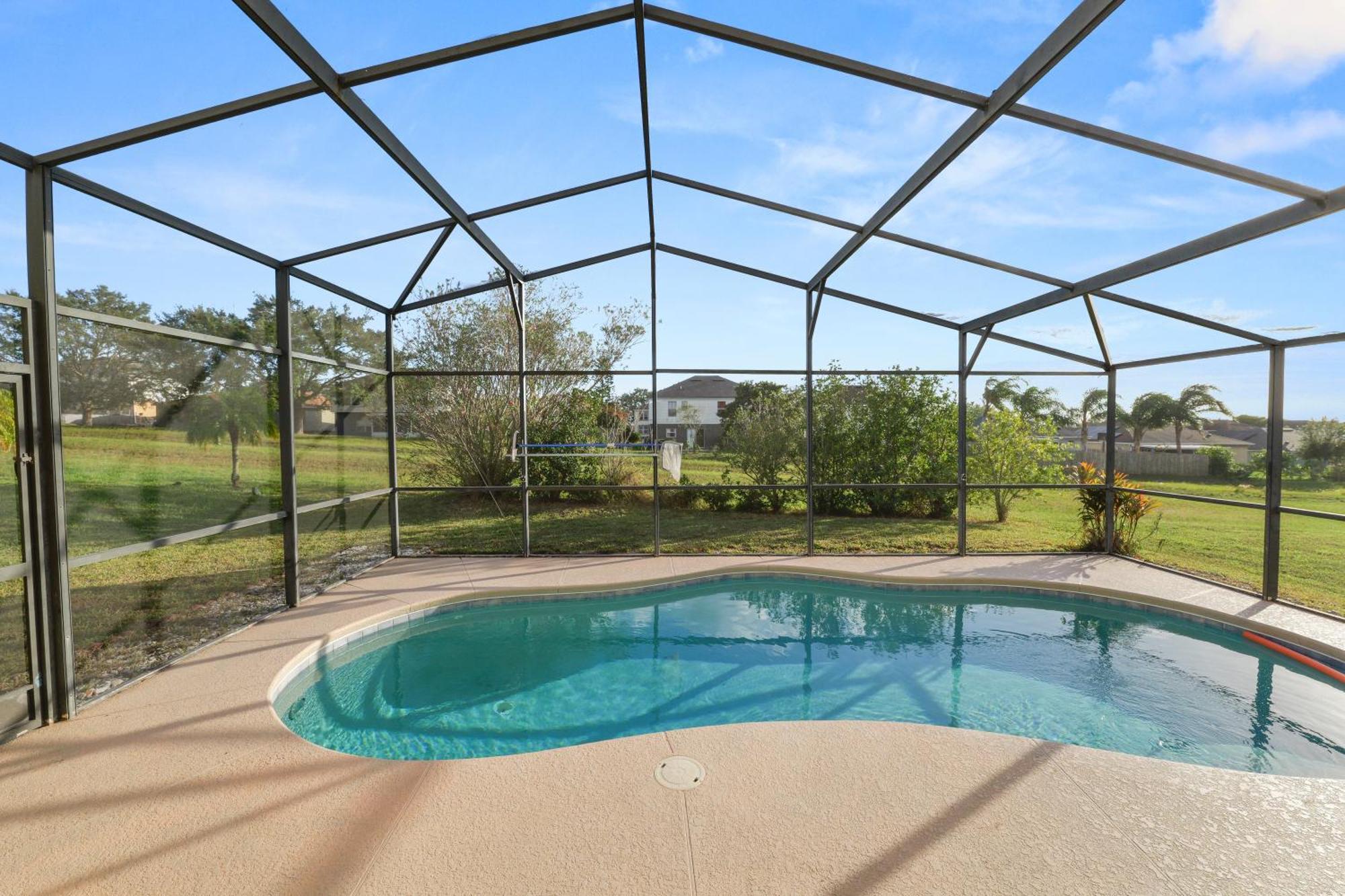 Near - Private Pool, Bbq & Hot Tub Davenport